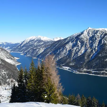 Am Achensee 페르티사우